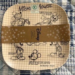 Set of Disney Plates